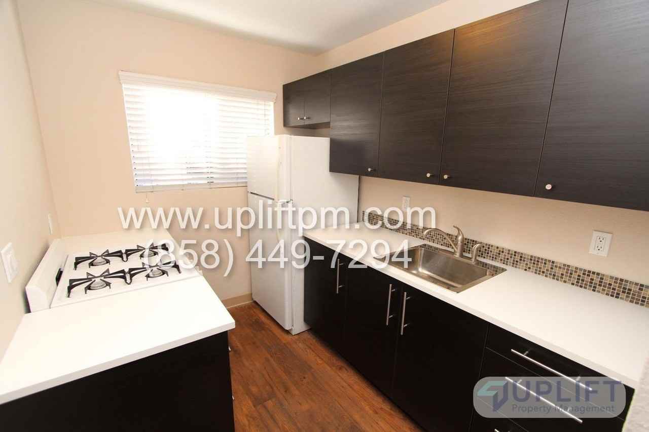 3239 Mission Blvd #1 - Photo 5 of 8