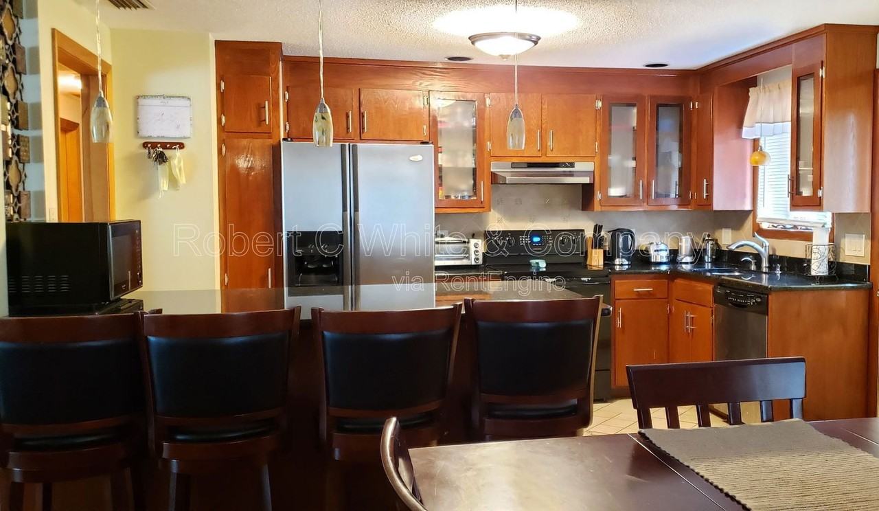 1232 Trout Brook Dr - Photo 6 of 28