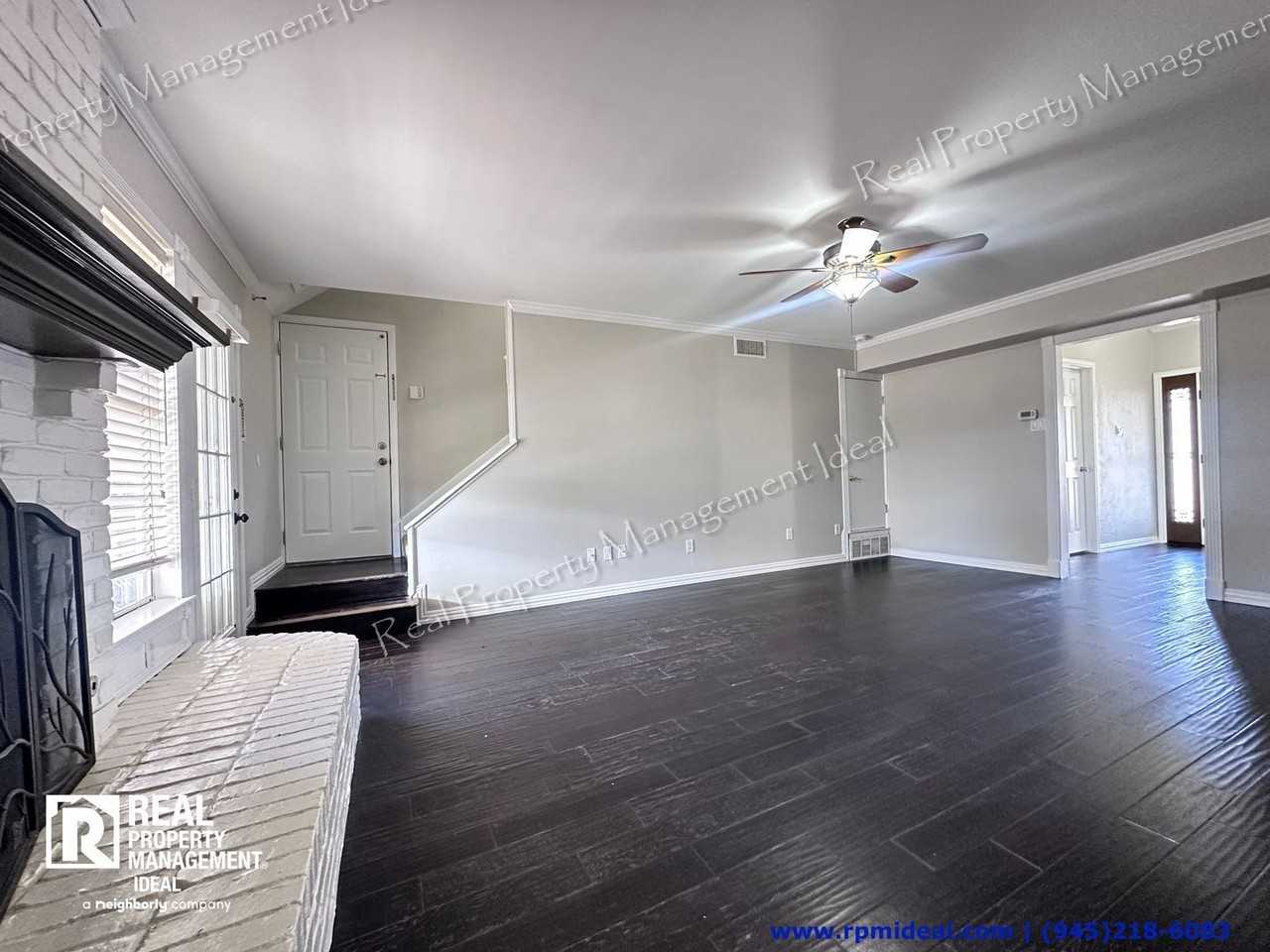 3342 Brook Glen Dr - Photo 6 of 32