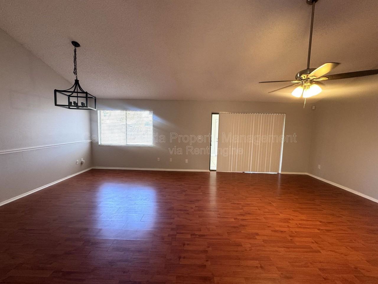 820 Sutter Loop - Photo 4 of 36