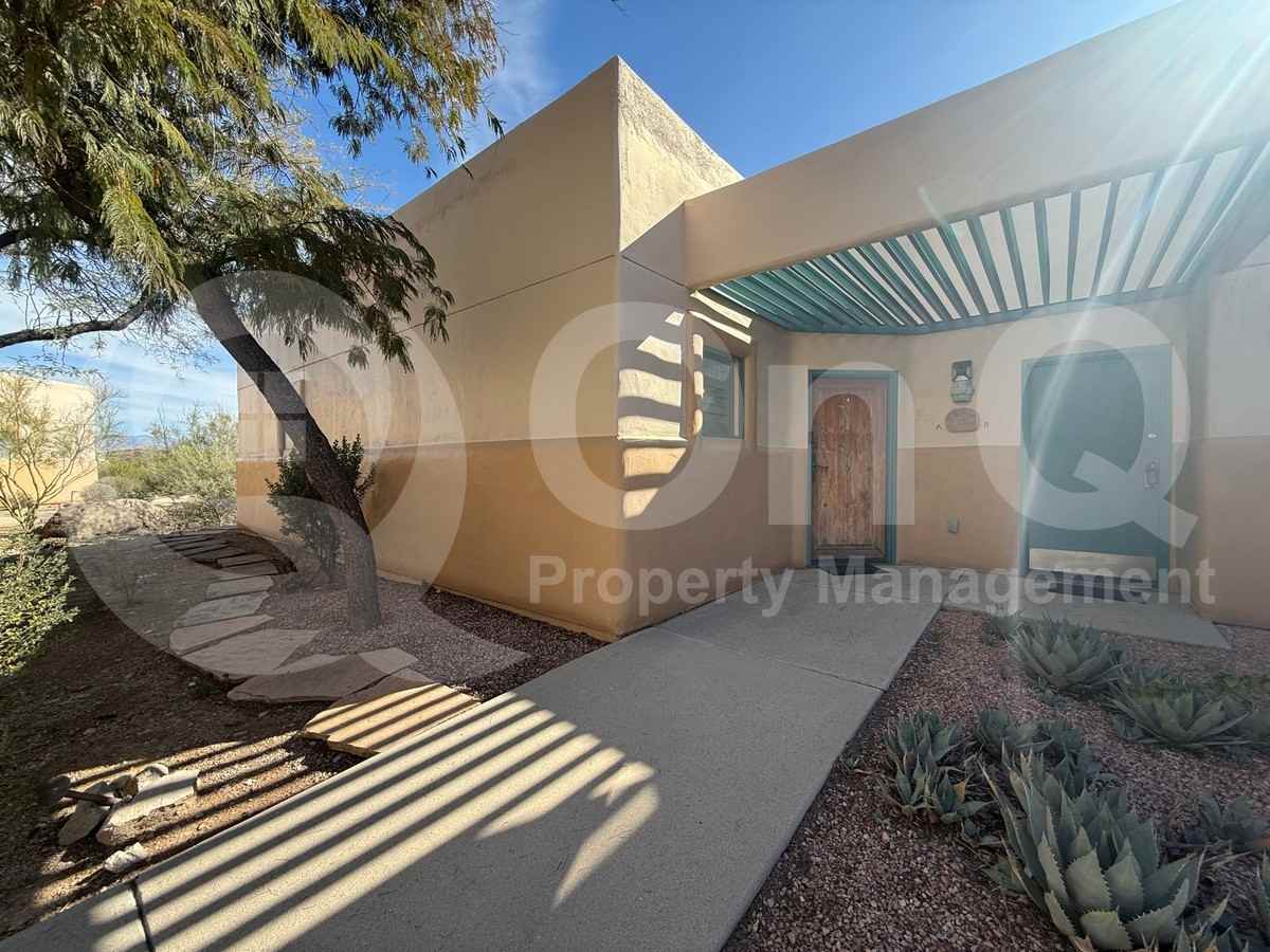 3663 W Placita Del Correcaminos - Photo 3 of 10