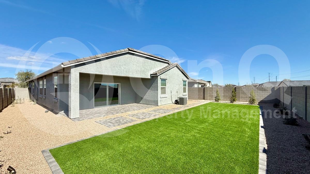 23963 W Verlea Dr - Photo 4 of 12