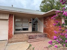 2829 Lakeside Dr - Photo 1 of 1