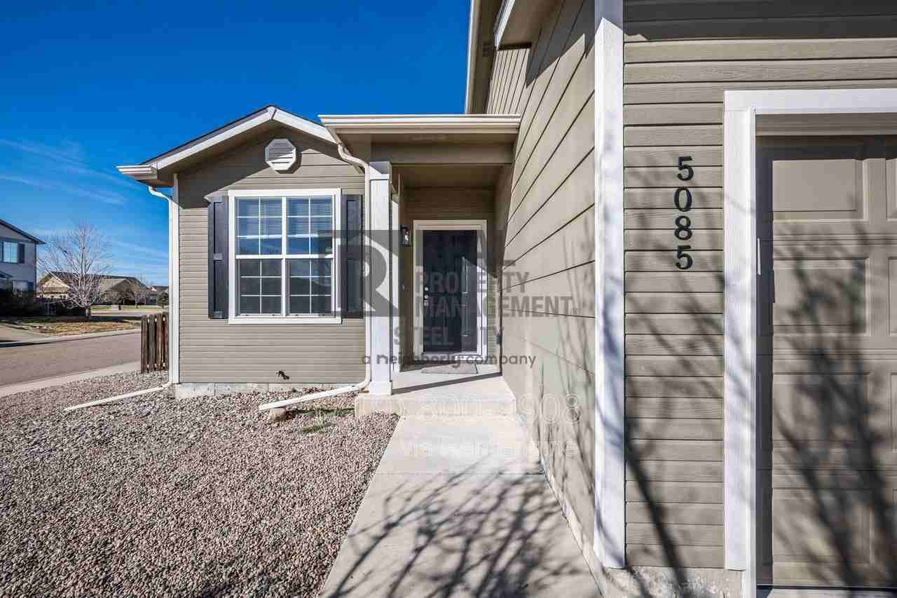 5085 Tabor Ln - Photo 4 of 33