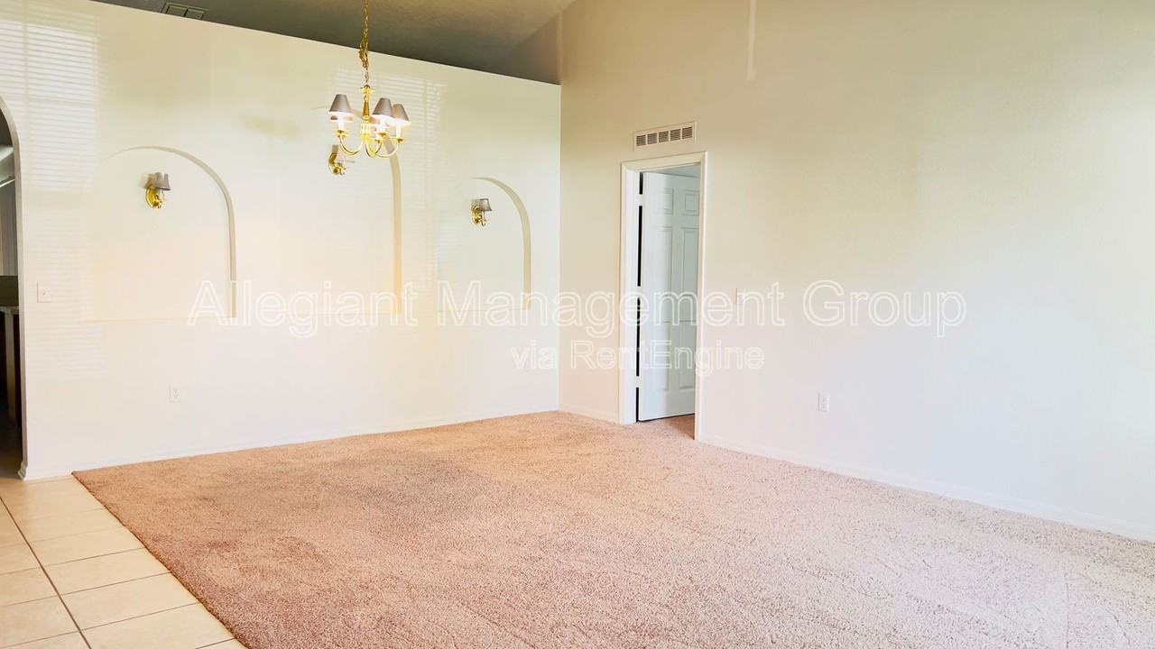 3029 Mandolin Dr - Photo 2 of 19