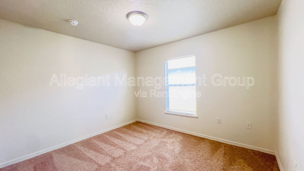 3029 Mandolin Dr - Photo 7 of 19