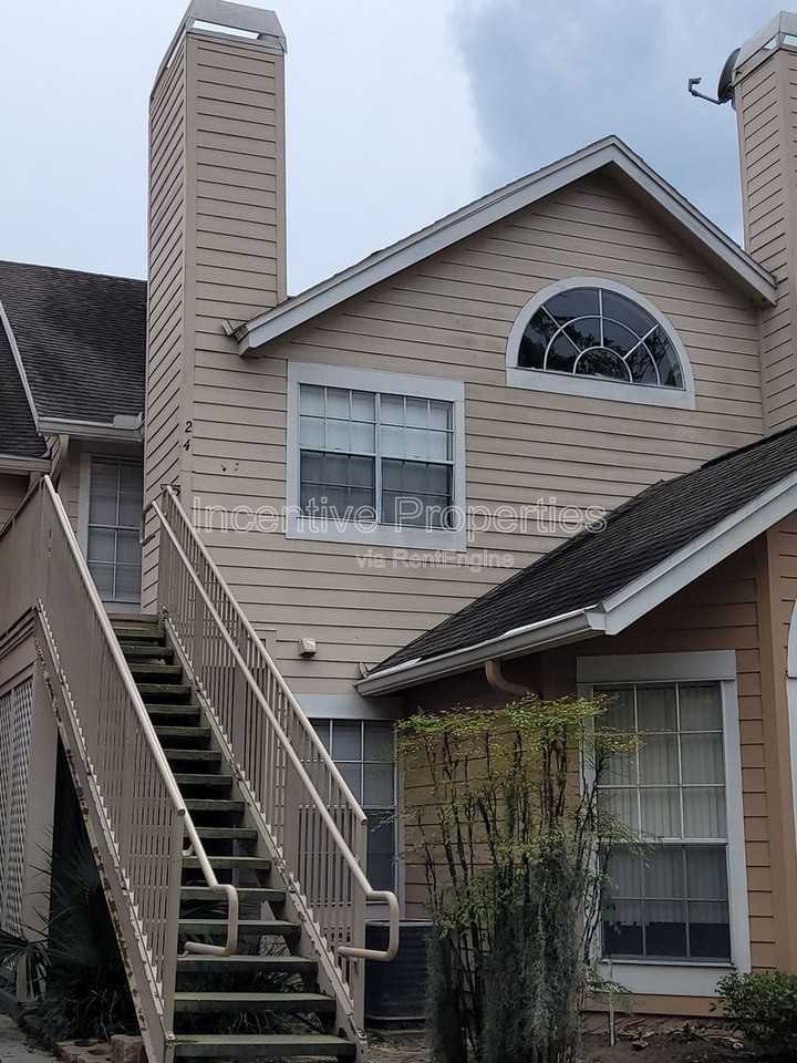 575 Bloomington Ct #24