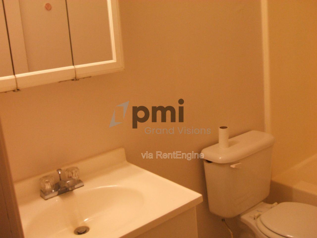 465 E Main St #2 - Photo 3 of 8