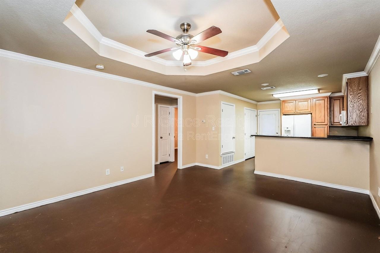 740 Rocky Ridge Flatts - Photo 4 of 15