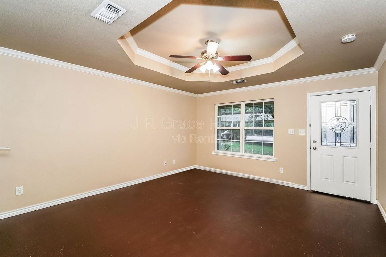 740 Rocky Ridge Flatts - Photo 5 of 15