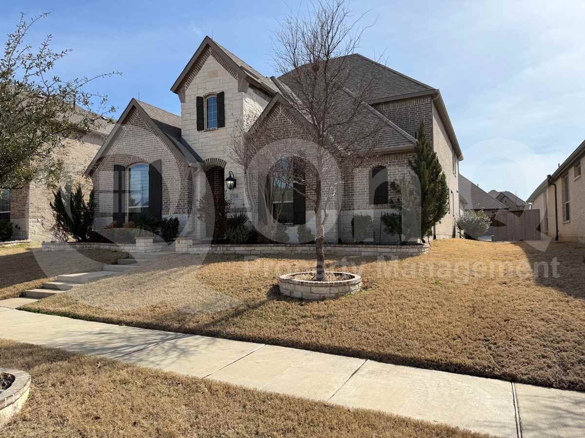 12559 Ravine Creek Rd - Photo 2 of 33