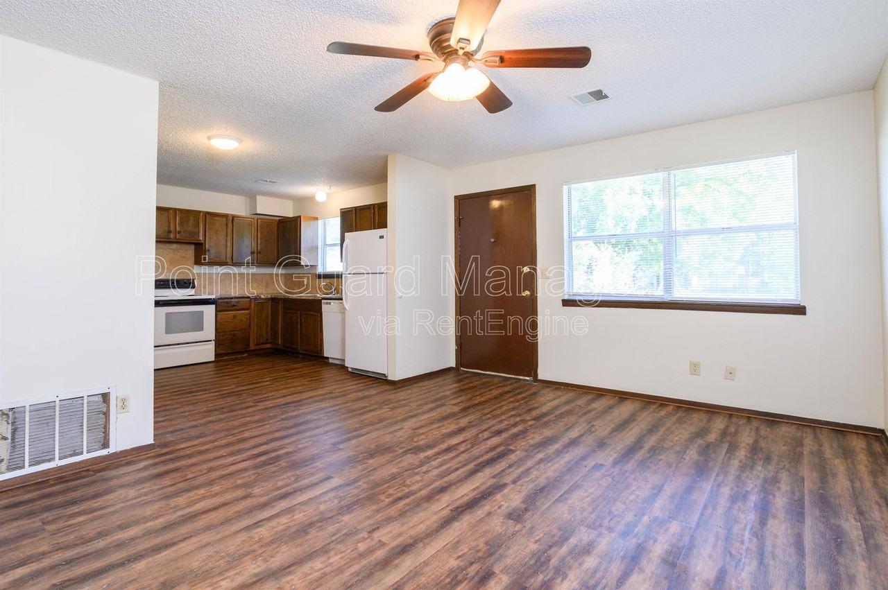 1826 S Laura Ave #2 - Photo 3 of 15