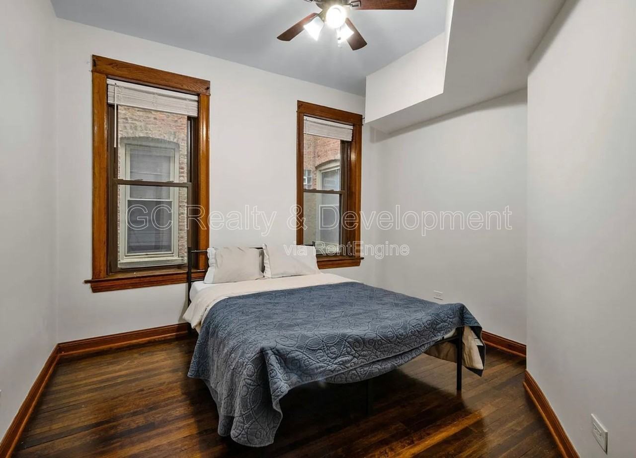 4923 S Vincennes Ave #2 - Photo 5 of 11