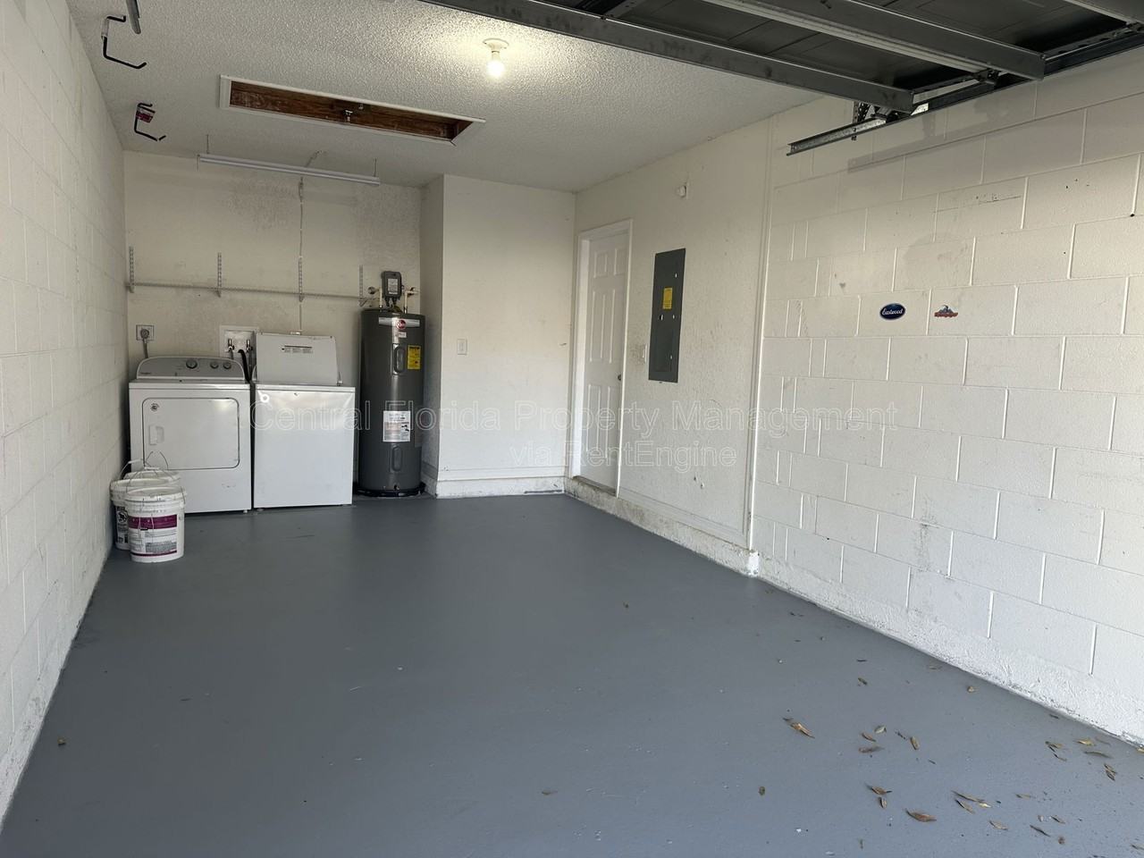13652 Glasser Ave - Photo 4 of 12