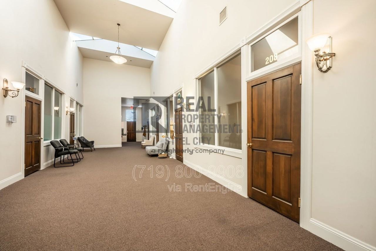 226 S Union Ave #205 - Photo 4 of 5