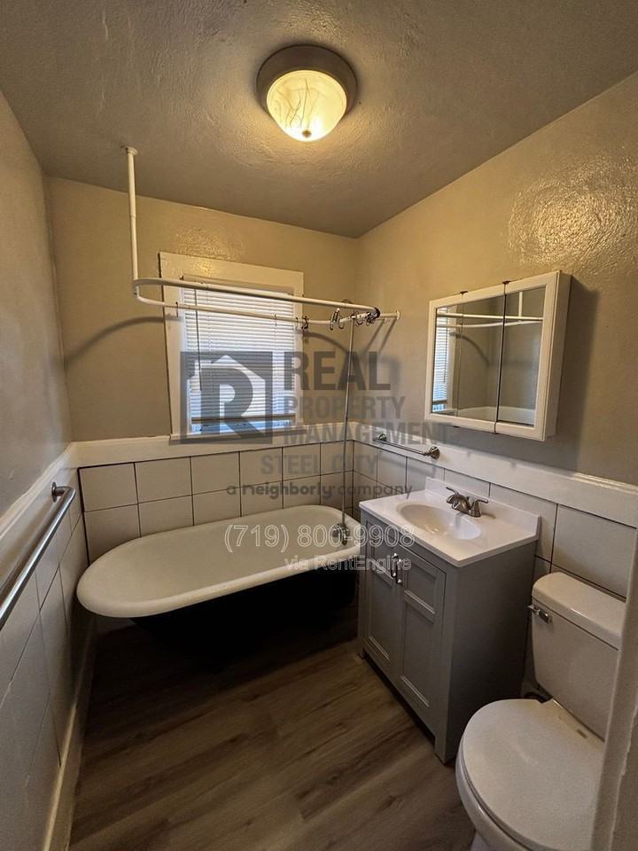 1728 Carteret Ave - Photo 7 of 12