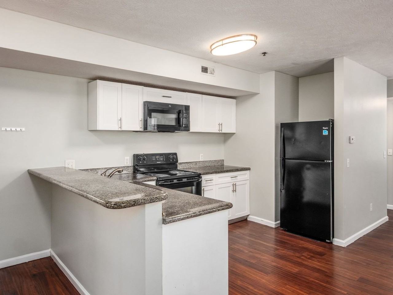 262 Chittenden Ave #301 - Photo 6 of 19