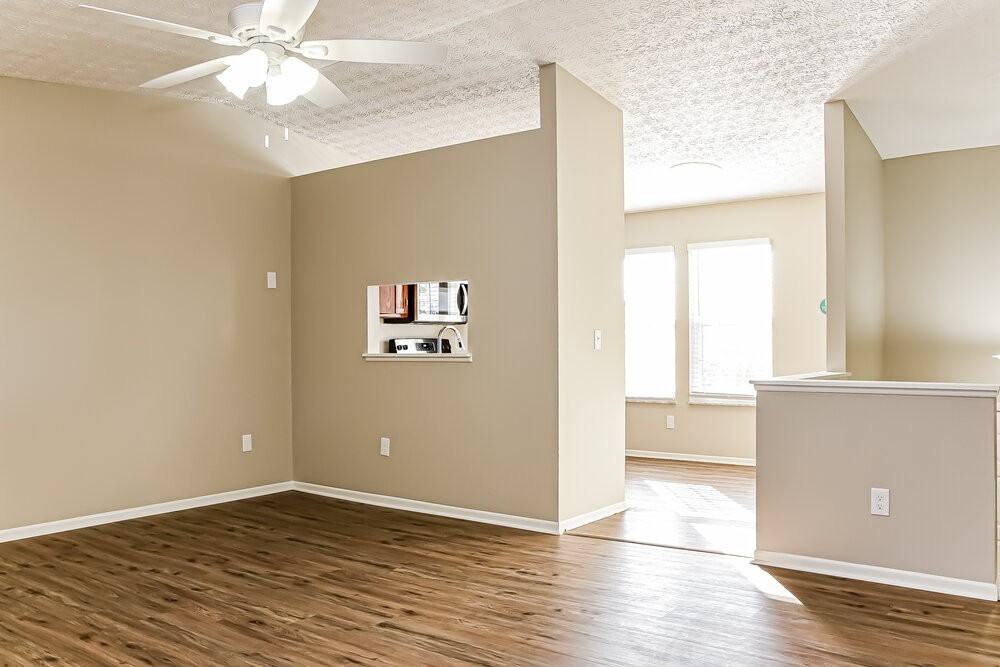 794 Wallinger Dr - Photo 5 of 17