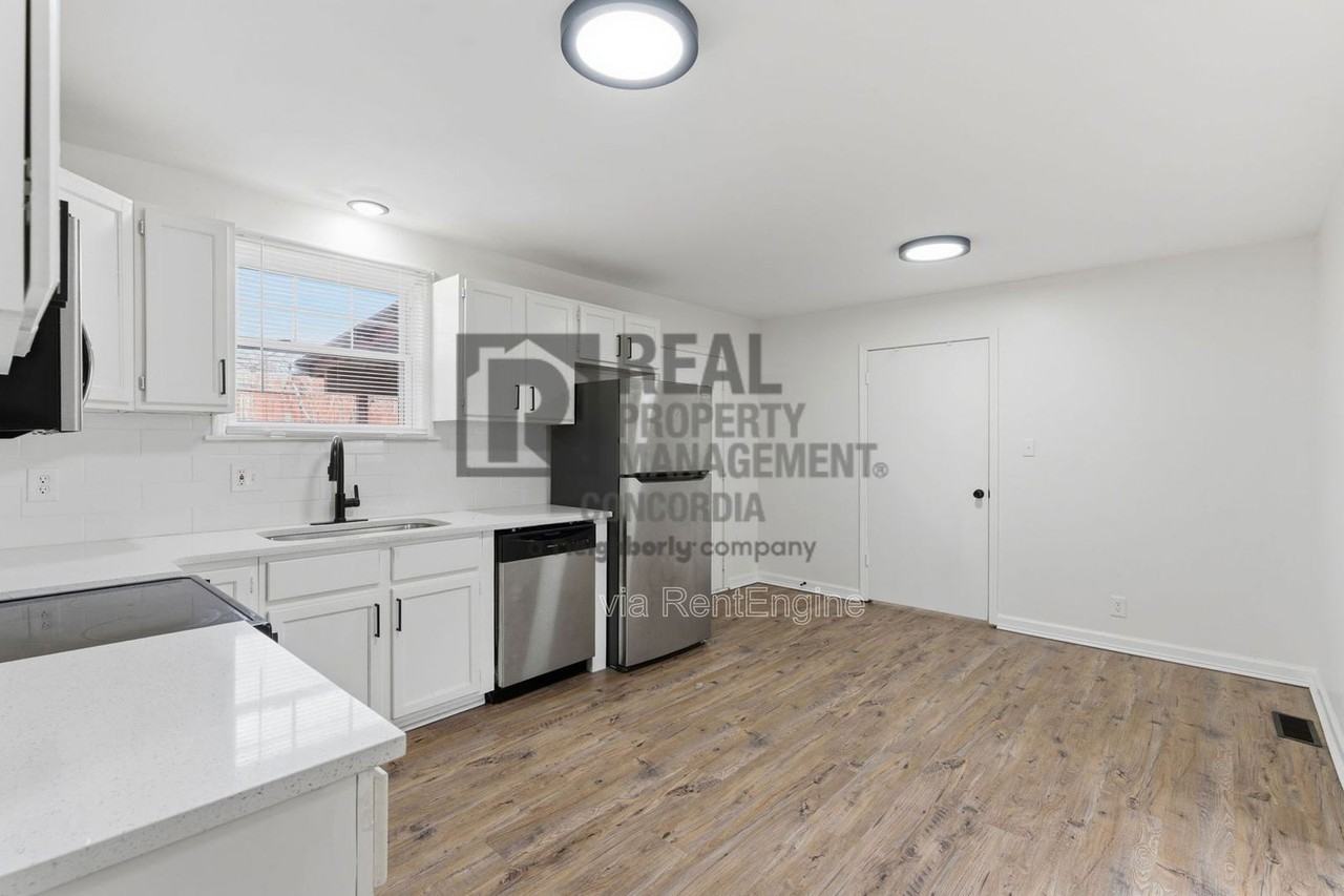 1527 Cherry Tree Dr - Photo 6 of 23