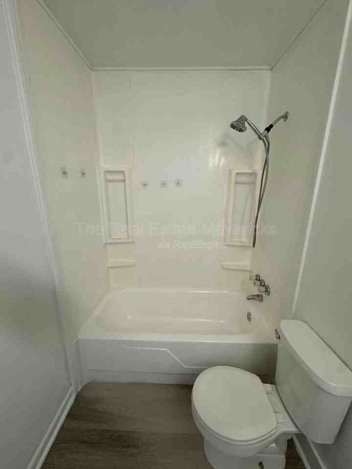 4615 Murray Lake Ln - Photo 7 of 10