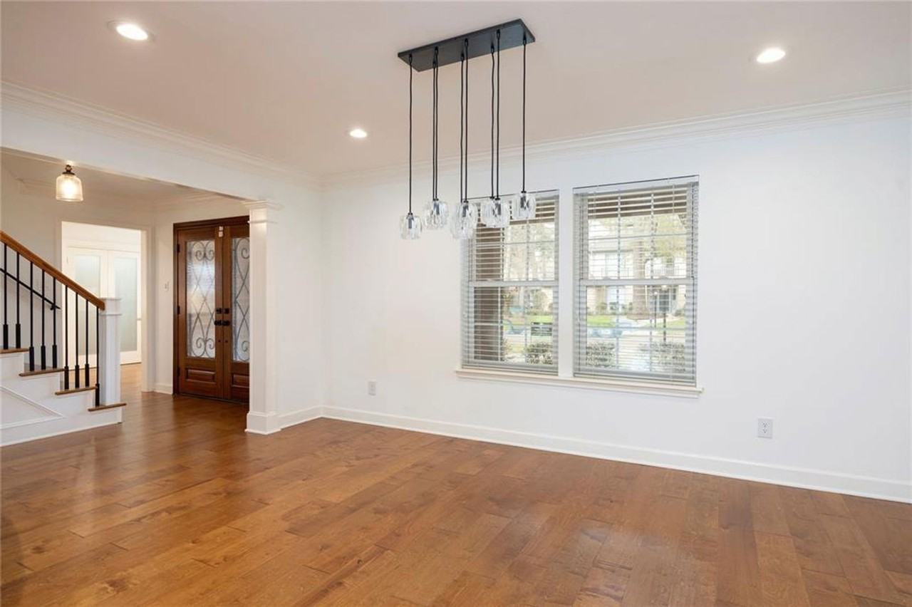 5415 3 Oaks Cir - Photo 4 of 21