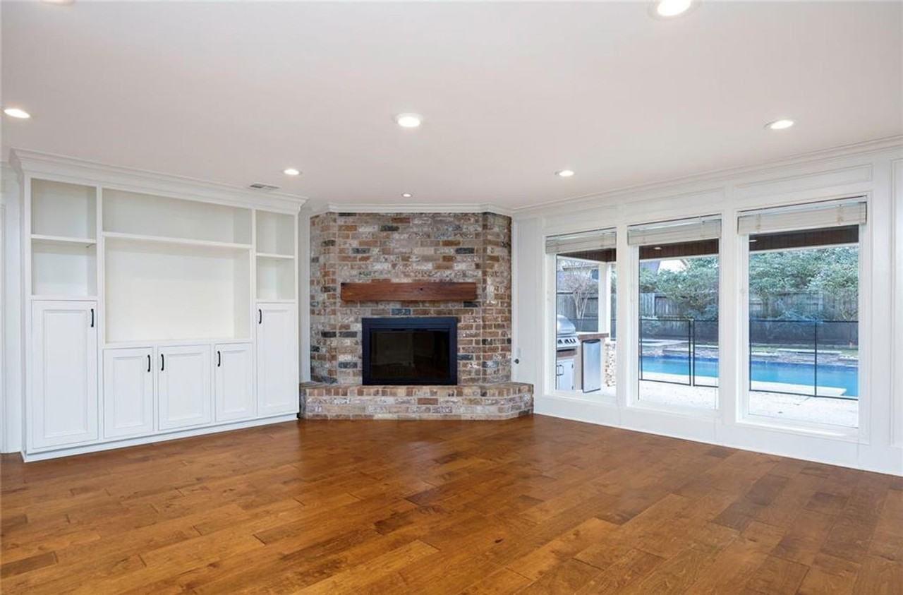 5415 3 Oaks Cir - Photo 5 of 21