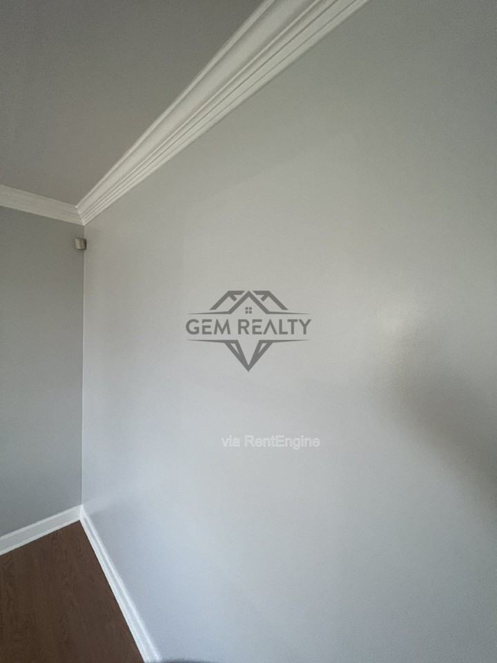 5253 Daffodil Dr - Photo 7 of 31