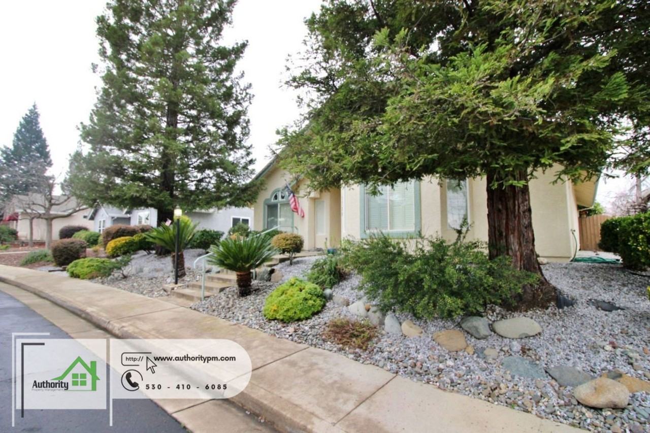 1720 Capistrano Walk - Photo 3 of 28