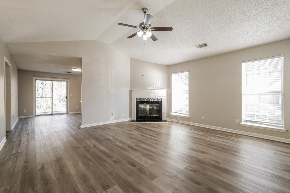 3568 Brookstone Way - Photo 5 of 16