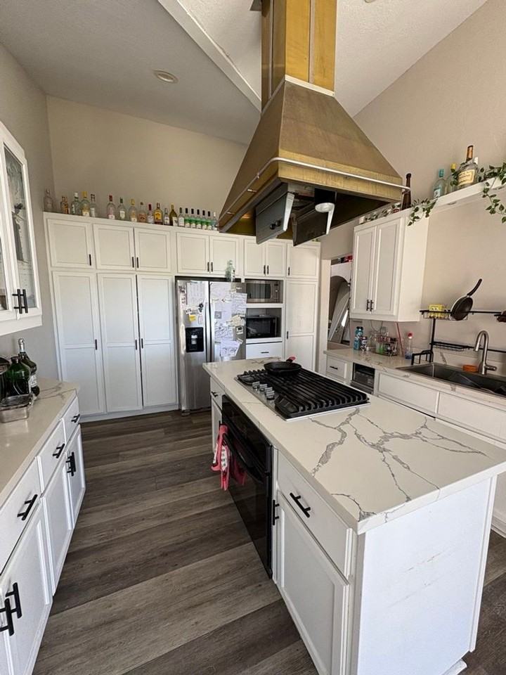 5215-5217 Catoctin Drive - Photo 3 of 10