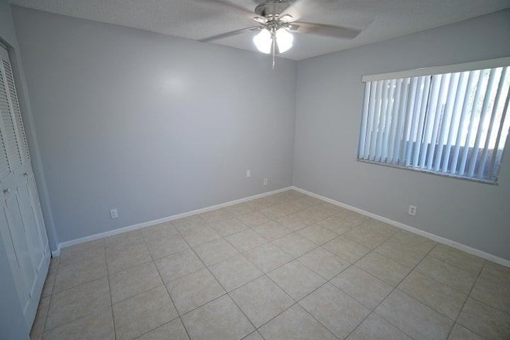 2828 Casita Way - Photo 7 of 8