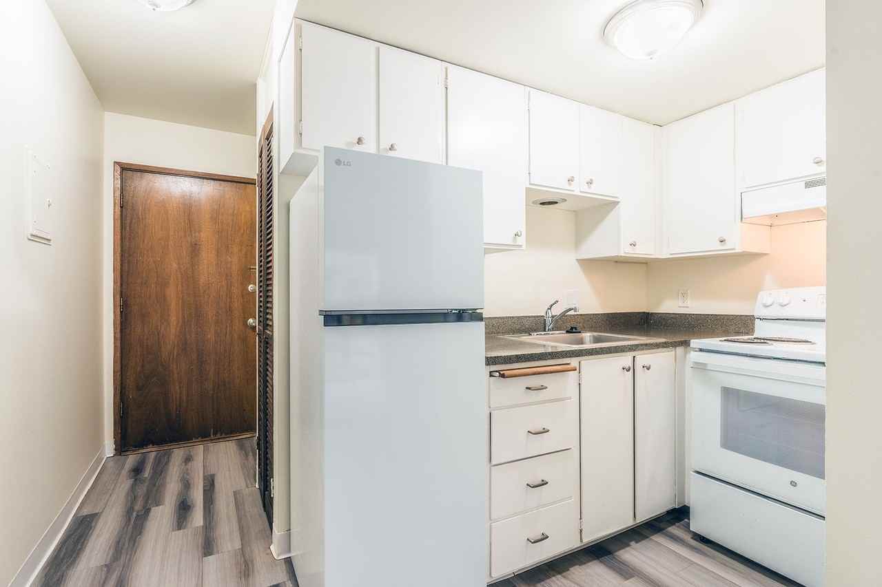 Mondrian Apartments - Photo 6 of 21