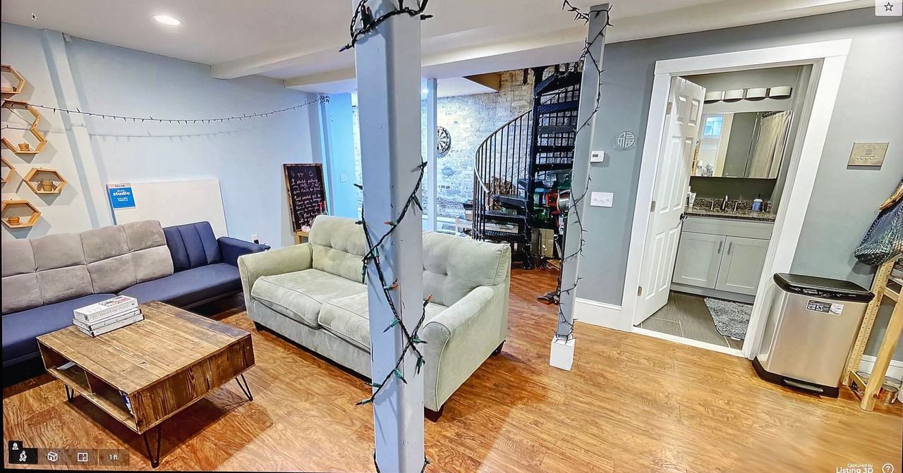 231 Norfolk St - Photo 2 of 11