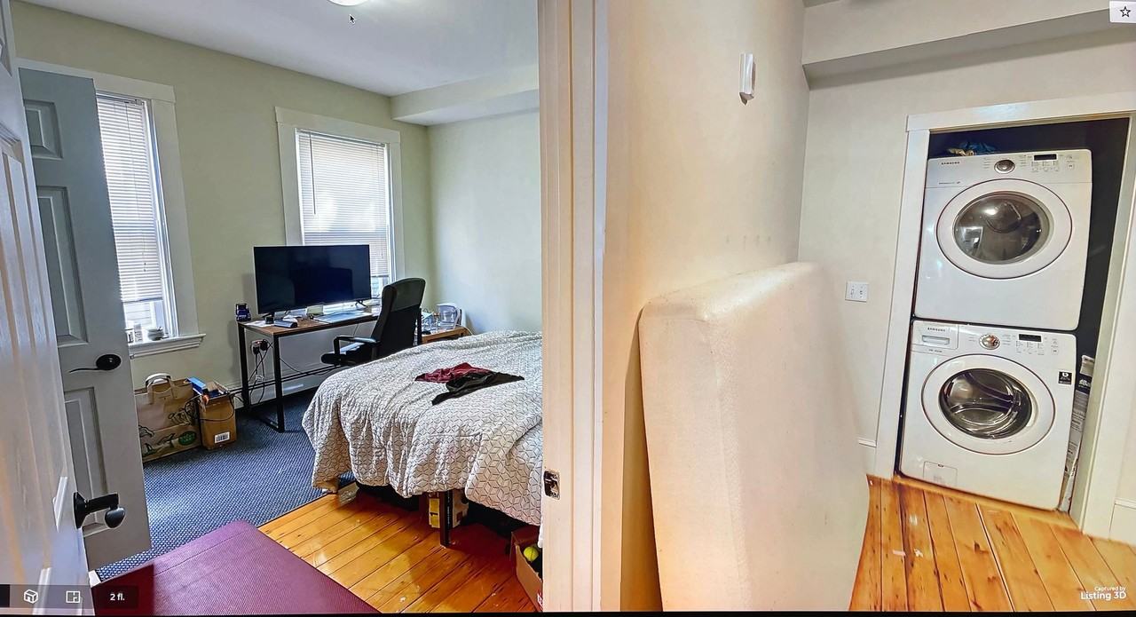 231 Norfolk St - Photo 3 of 11