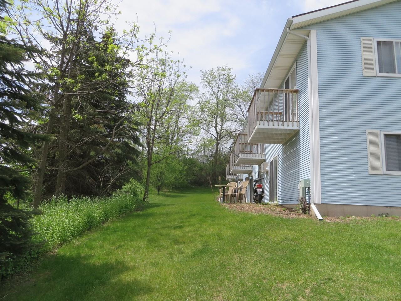 Rock Apartments, LLC - Photo 4 of 26