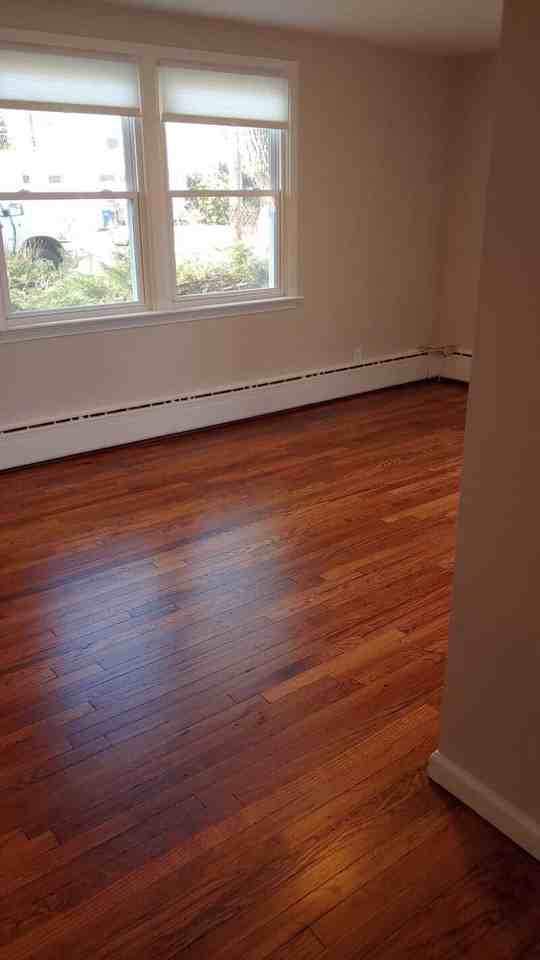 9 Greenlawn Dr - Photo 2 of 20