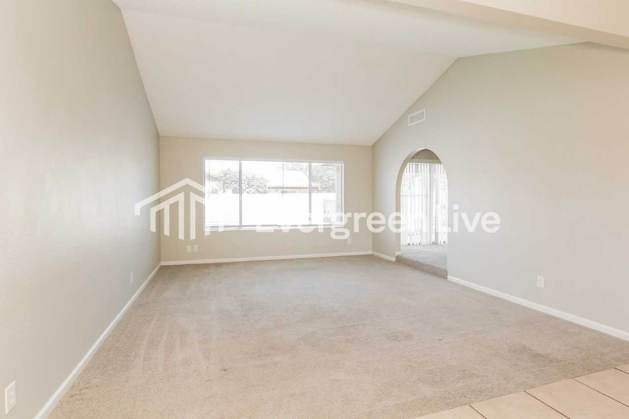 5822 W Mescal St - Photo 2 of 15