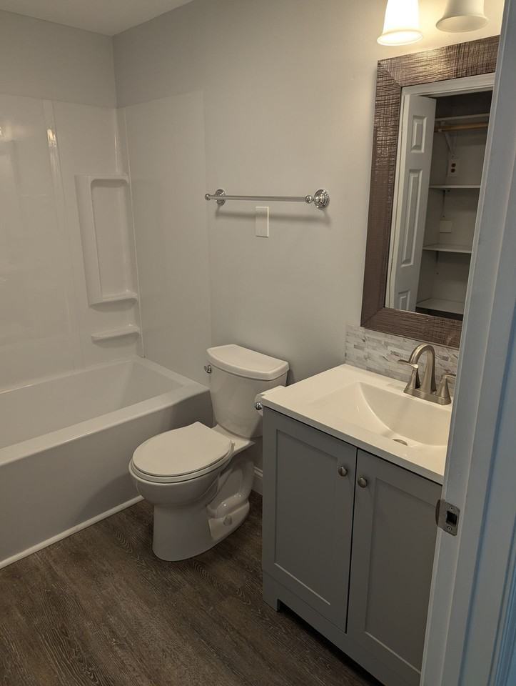 The Flats @ 554 - Photo 4 of 20