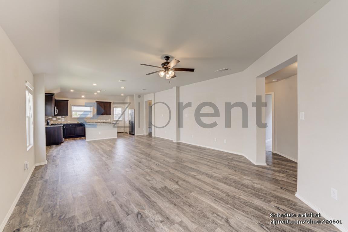 9811 Marbach Brk - Photo 3 of 21