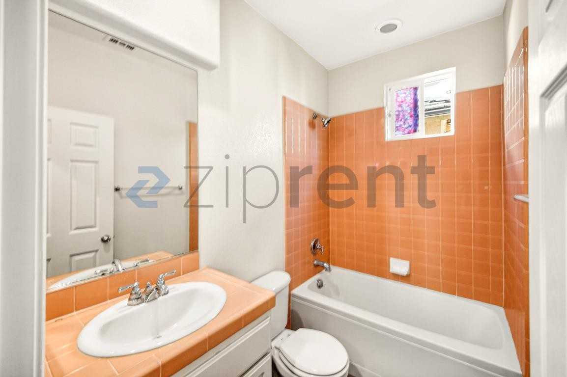 3715 Hedge Ln - Photo 6 of 46