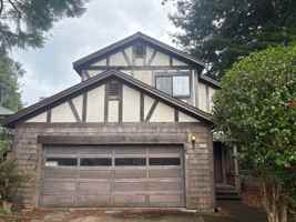 featured image of 185 California Ave