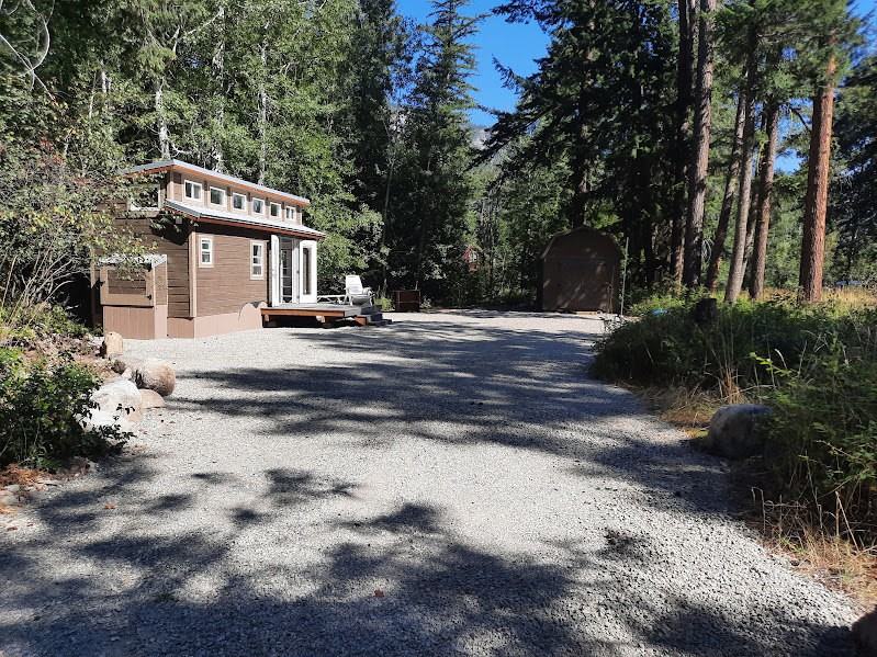 4 Cedar Cir - Photo 2 of 10