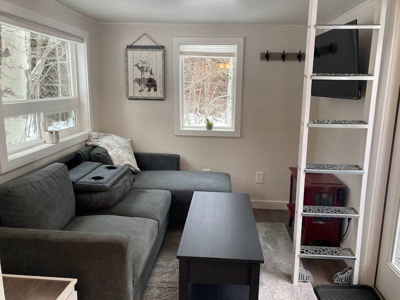 4 Cedar Cir - Photo 4 of 10