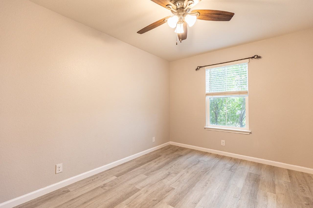 6414 Dynamic Sound - Photo 4 of 33