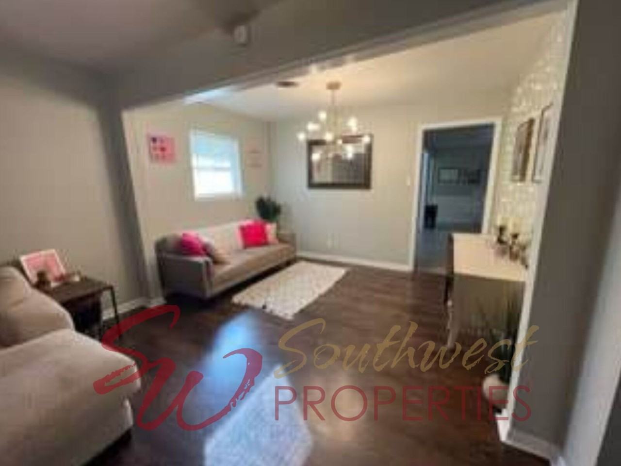 910 W Mcneill St - Photo 2 of 13