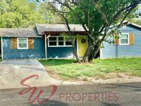 931 W Oak St - Photo 1 of 1