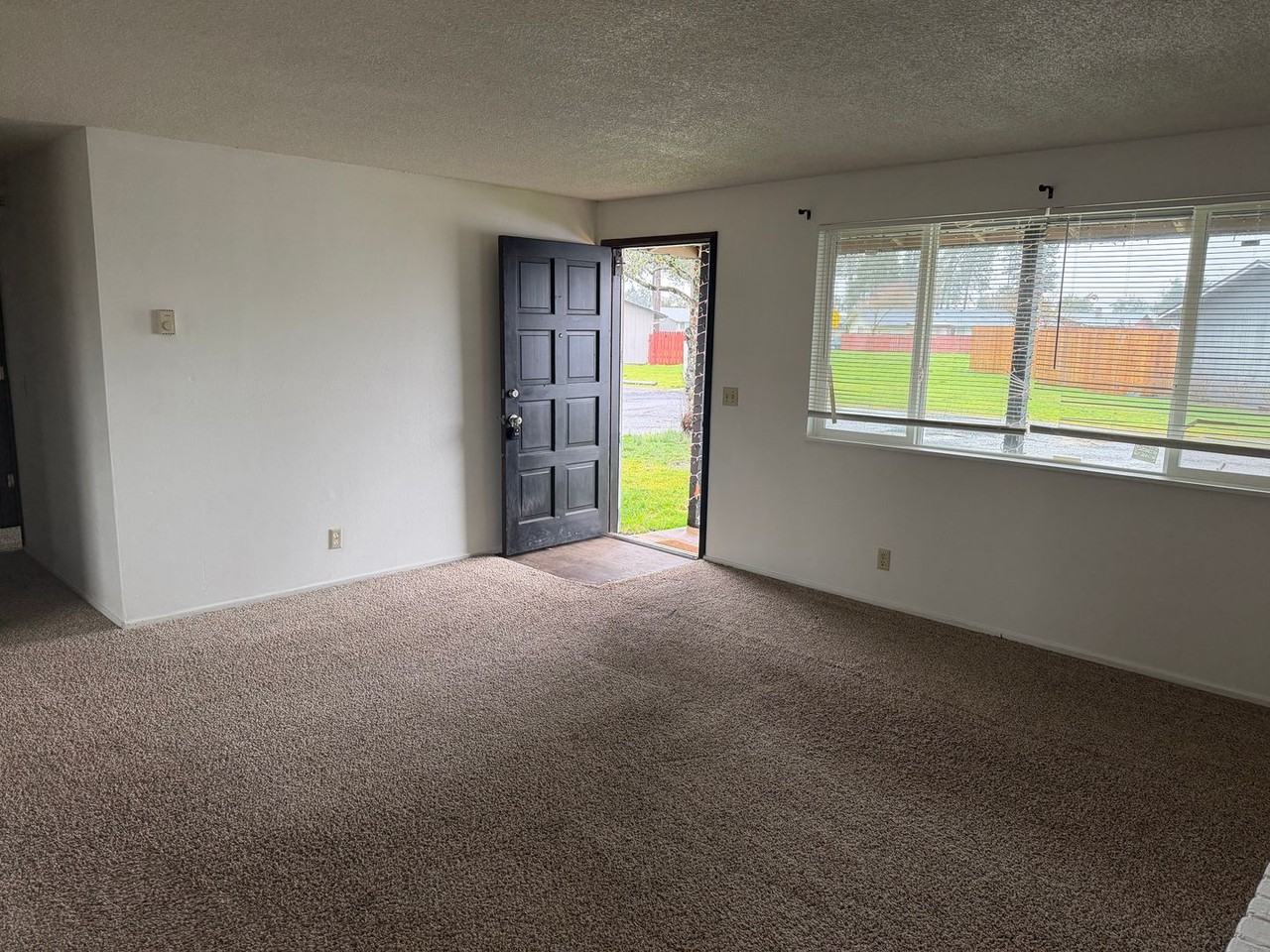 5040 E St #1 - Photo 3 of 13