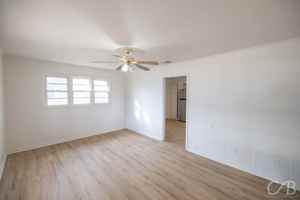 featured image of 4134 Russell Ave