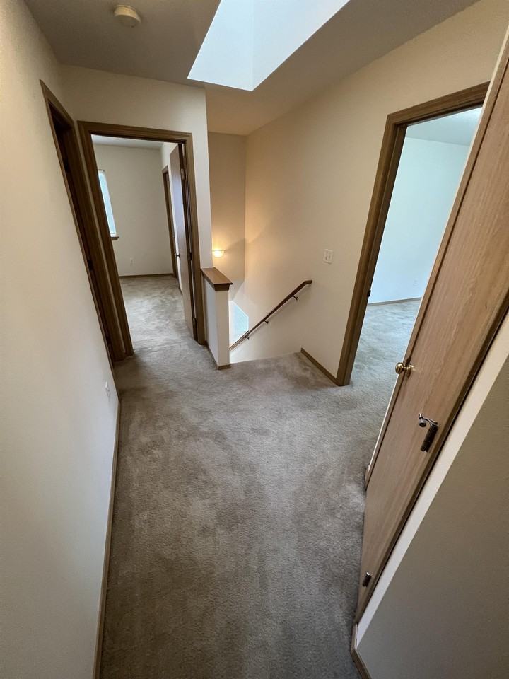 3709 87th Ave Ne #1 - Photo 7 of 35