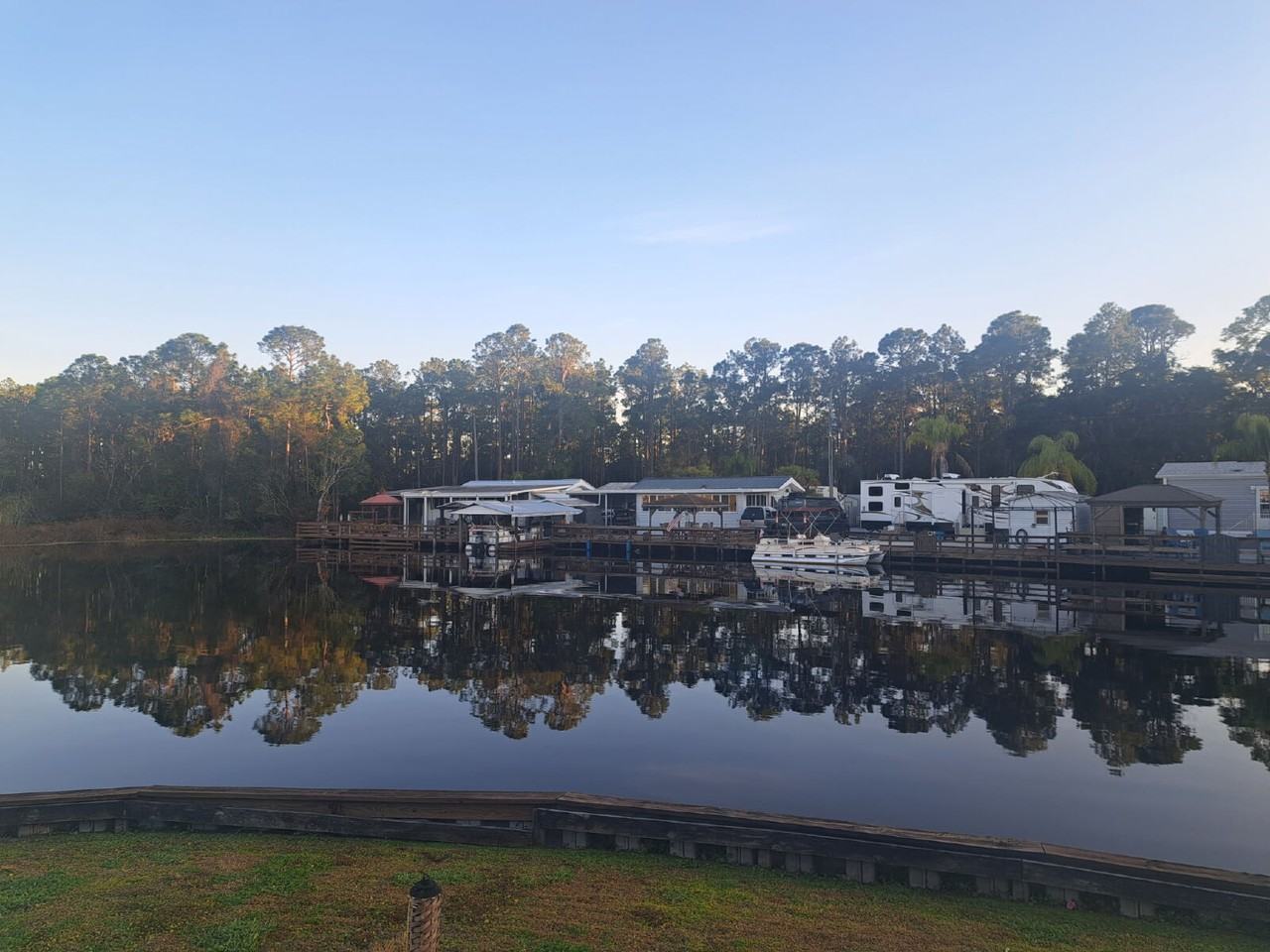 6184 Parkway E - Photo 4 of 11